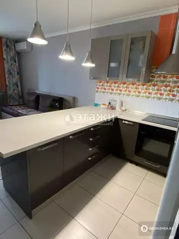 2-комнатная квартира, этаж 7 из 18, 75 м², на длительный срок