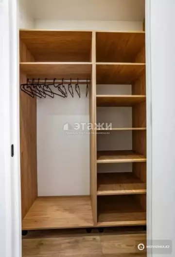 2-комнатная квартира, этаж 3 из 22, 62 м²