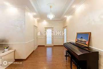 184.7 м², 4-комнатная квартира, этаж 11 из 12, 185 м², изображение - 32