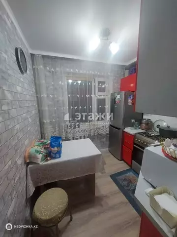 2-комнатная квартира, этаж 4 из 5, 45 м²