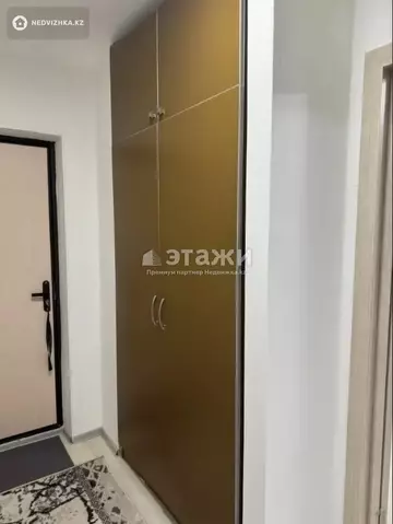 1-комнатная квартира, этаж 13 из 14, 37 м²