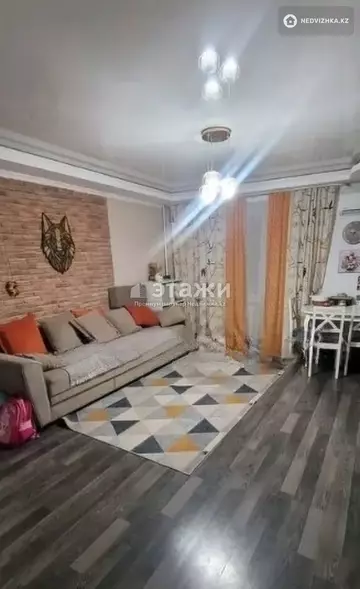 2-комнатная квартира, этаж 2 из 5, 51 м²