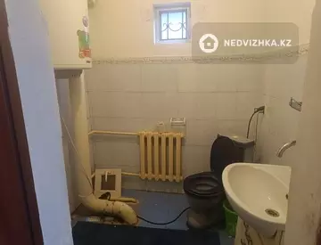 3-комнатный дом, 4 соток, 78 м², на длительный срок