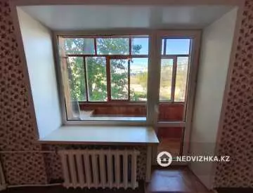 2-комнатная квартира, этаж 2 из 5, 58 м²