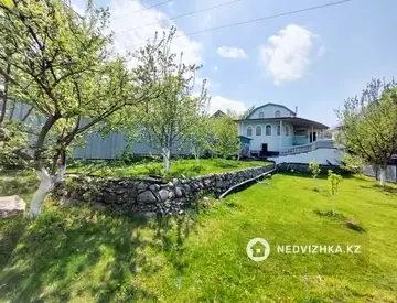 4-комнатный дом, 11 соток, 140 м²