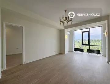 2-комнатная квартира, этаж 8 из 12, 64 м²