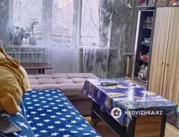 3-комнатная квартира, этаж 2 из 4, 60 м²