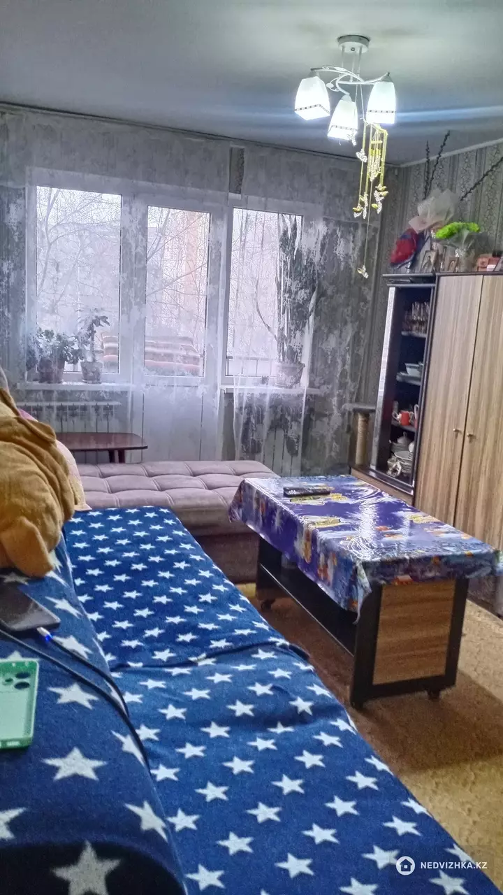 59.7 м², 3-комнатная квартира, этаж 2 из 4, 60 м², изображение - 1