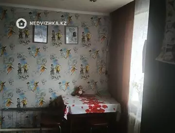 4-комнатный дом, 0.2 соток, 50 м²
