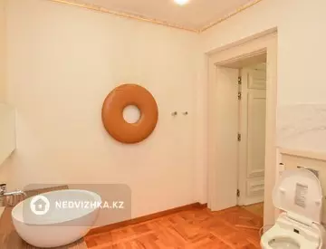 444 м², 5-комнатная квартира, этаж 2 из 4, 444 м², изображение - 5