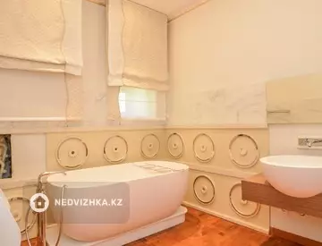 444 м², 5-комнатная квартира, этаж 2 из 4, 444 м², изображение - 3