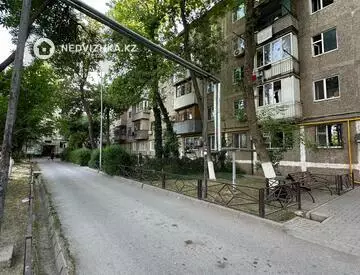 2-комнатная квартира, этаж 5 из 5, 48 м²