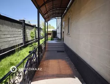 45 м², 2-комнатная квартира, этаж 3 из 3, 45 м², изображение - 0