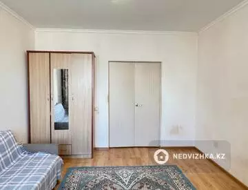 1-комнатная квартира, этаж 2 из 9, 40 м²