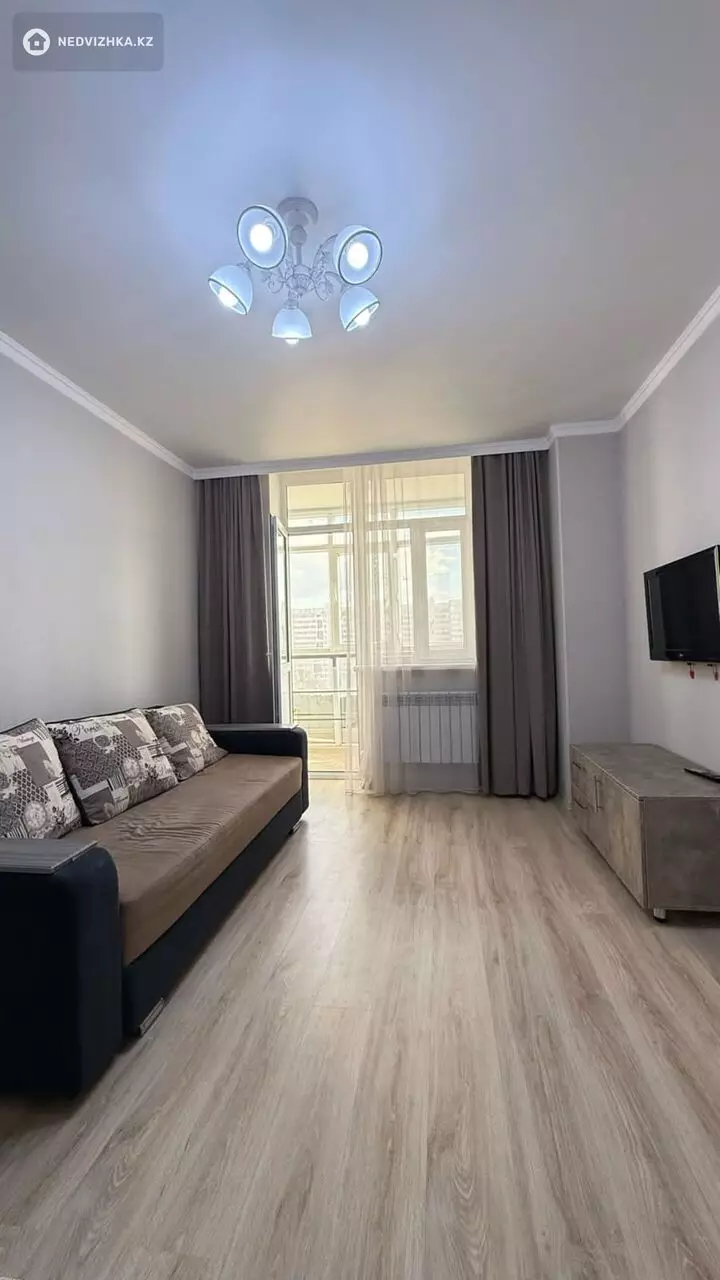 37 м², 1-комнатная квартира, этаж 8 из 16, 37 м², изображение - 1