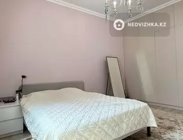 1-комнатная квартира, этаж 8 из 10, 37 м²