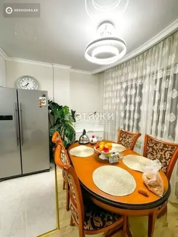 3-комнатная квартира, этаж 6 из 18, 100 м²