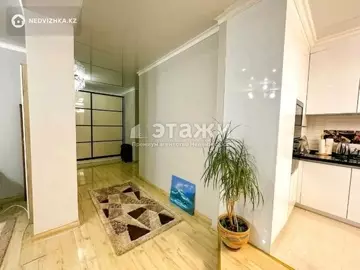 3-комнатная квартира, этаж 6 из 18, 100 м²