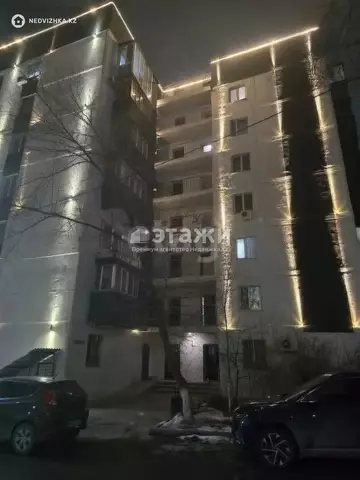 1-комнатная квартира, этаж 11 из 12, 40 м²
