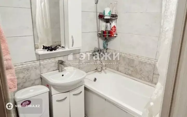 60 м², 3-комнатная квартира, этаж 4 из 4, 60 м², изображение - 1