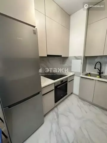 60 м², 2-комнатная квартира, этаж 10 из 18, 60 м², изображение - 4