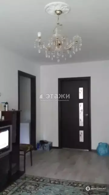2-комнатная квартира, этаж 1 из 5, 45 м²
