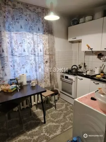2-комнатная квартира, этаж 4 из 9, 55 м²