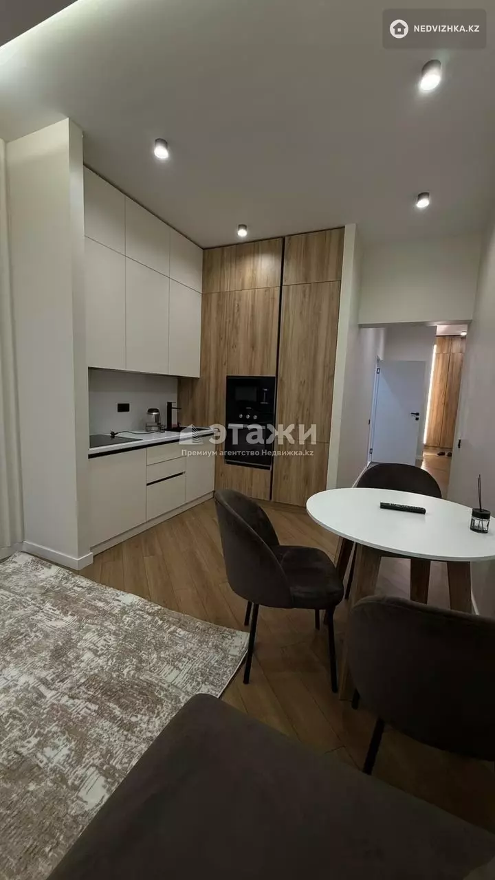 70 м², 2-комнатная квартира, этаж 8 из 20, 70 м², на длительный срок, изображение - 1