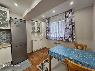74 м², 2-комнатная квартира, этаж 9 из 10, 74 м², на длительный срок, изображение - 2