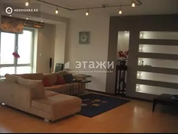4-комнатная квартира, этаж 7 из 22, 150 м², на длительный срок