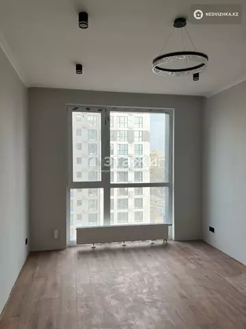 1-комнатная квартира, этаж 8 из 12, 43 м²