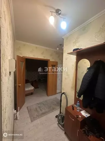 1-комнатная квартира, этаж 2 из 9, 38 м²