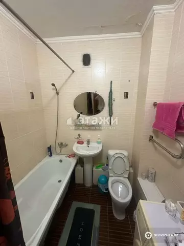 1-комнатная квартира, этаж 2 из 9, 38 м²