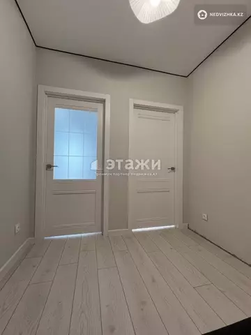 1-комнатная квартира, этаж 11 из 12, 39 м²