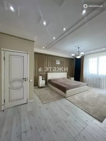 3-комнатная квартира, этаж 17 из 20, 142 м²
