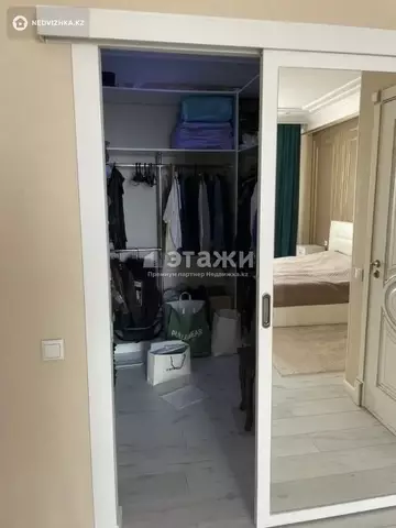 3-комнатная квартира, этаж 17 из 20, 142 м²