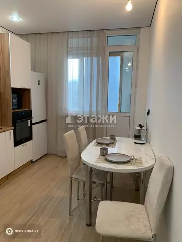 1-комнатная квартира, этаж 9 из 9, 39 м²
