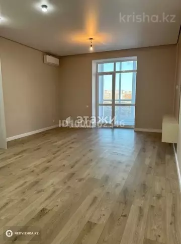 2-комнатная квартира, этаж 4 из 12, 71 м²