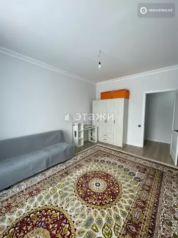1-комнатная квартира, этаж 5 из 12, 40 м²