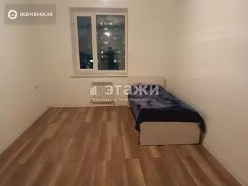 2-комнатная квартира, этаж 4 из 12, 59 м²