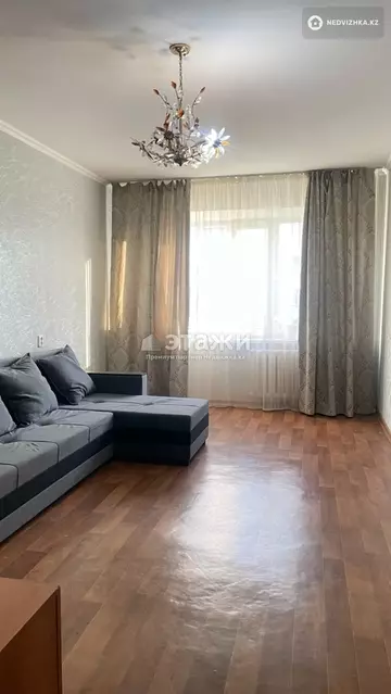 1-комнатная квартира, этаж 4 из 5, 36 м²