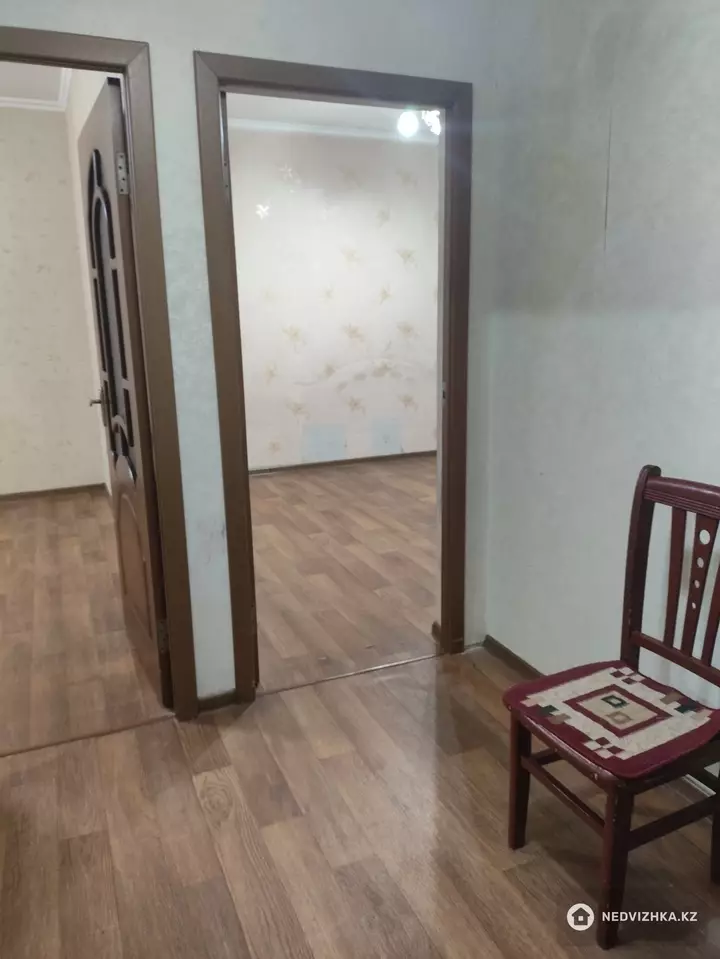70 м², 3-комнатная квартира, этаж 2 из 5, 70 м², изображение - 1