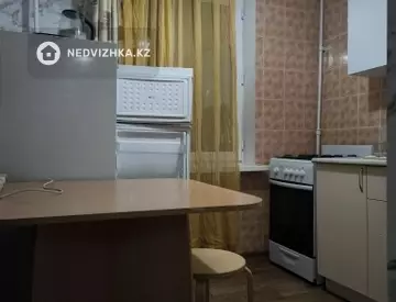 30 м², 1-комнатная квартира, этаж 3 из 4, 30 м², на длительный срок, изображение - 0