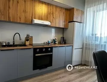 2-комнатная квартира, этаж 7 из 9, 57 м²