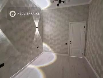 38.3 м², 2-комнатная квартира, этаж 1 из 12, 38 м², изображение - 2