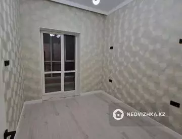 38.3 м², 2-комнатная квартира, этаж 1 из 12, 38 м², изображение - 4