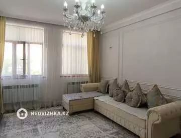 2-комнатная квартира, этаж 3 из 4, 71 м²