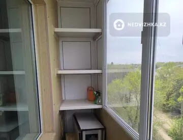 1-комнатная квартира, этаж 5 из 9, 32 м²