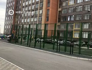 1-комнатная квартира, этаж 3 из 6, 50 м², на длительный срок