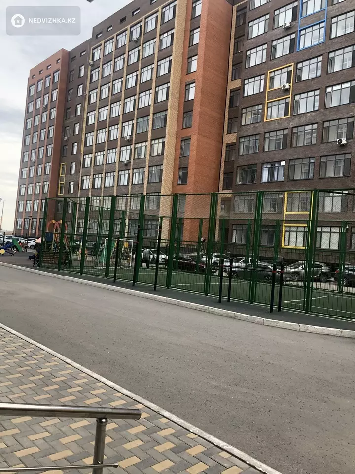 50 м², 1-комнатная квартира, этаж 3 из 6, 50 м², на длительный срок, изображение - 1